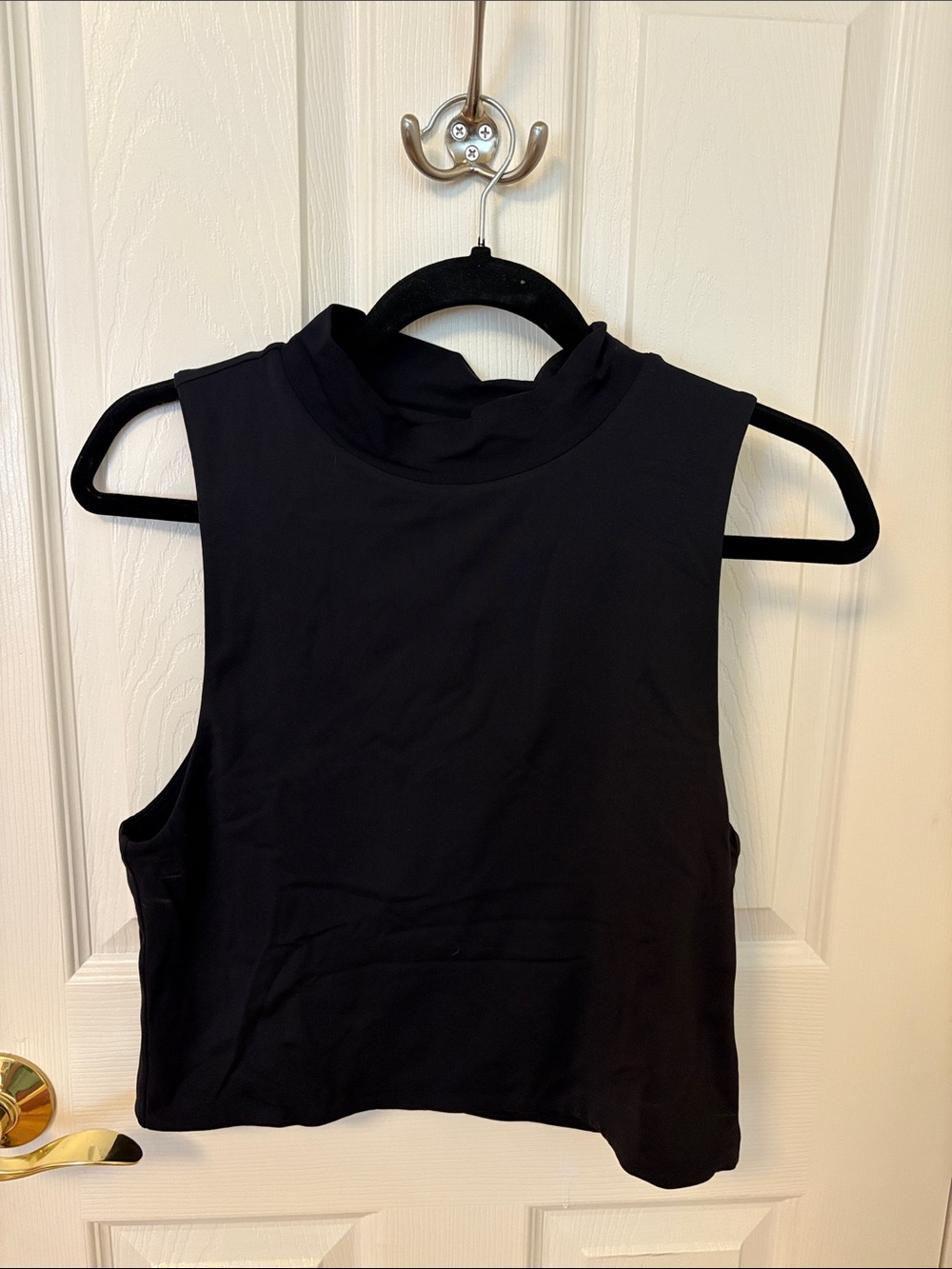 Aritzia Babaton Contour Tank